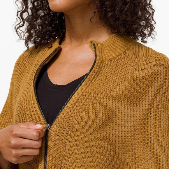 Lululemon Softer Still Wrap Sweater in Spiced Bronze - Size XS/Small - Picture 2 of 10